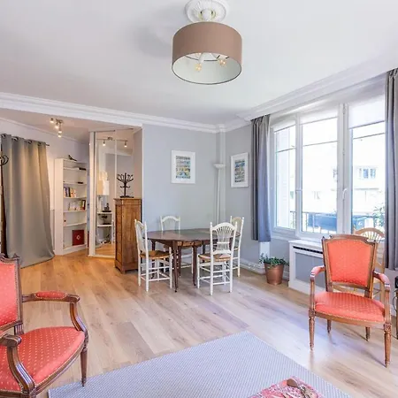 - Roland-garros & Parc Des Princes *